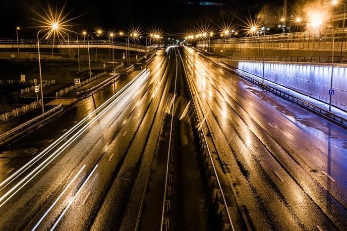 Причина столкновения Hyundai и грузовика