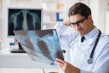 Как выбрать медицинского эксперта?