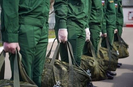 В Совете Федерации обсудили предложение вернуться к двухлетнему сроку военной службы