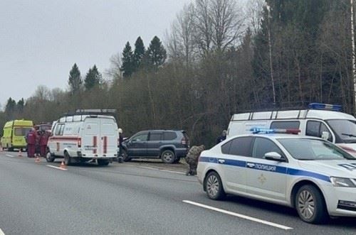 Две девочки пострадали в дорожной аварии в Вологодской области