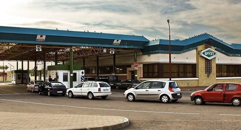 Пересечение контрольно-пропускного пункта в Брузги