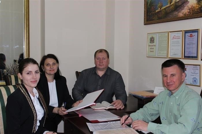 Представители уполномоченных органов