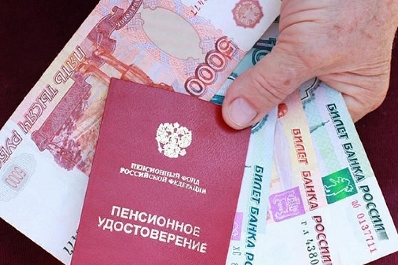 Роль ПФР в расчете пенсий и почему ошибки привели к уголовным делам