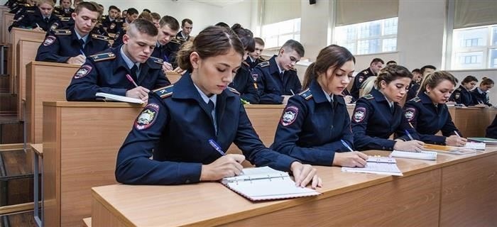 Требования к абитуриентам, поступающим в российские вузы полиции