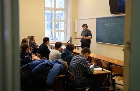 Понимание военной категории B и ее последствий для студентов